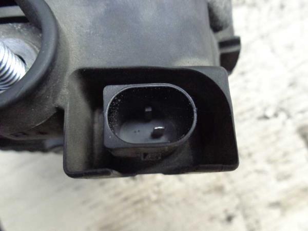 ALTERNATEUR MERCEDES - Vue 3